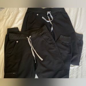 NWOT Figs Zamora Jogger Scrub Pants Size Small Black